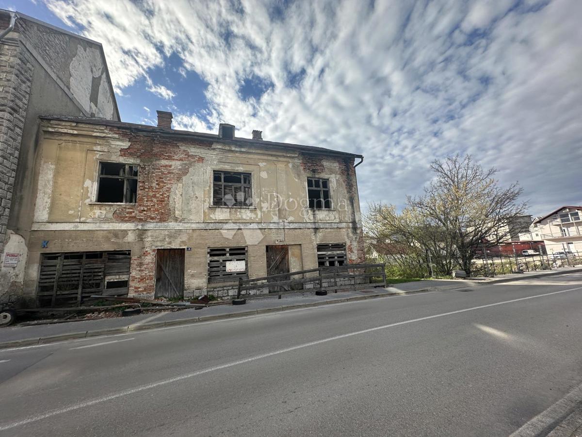 Casa Centar, Gospić, 260m2