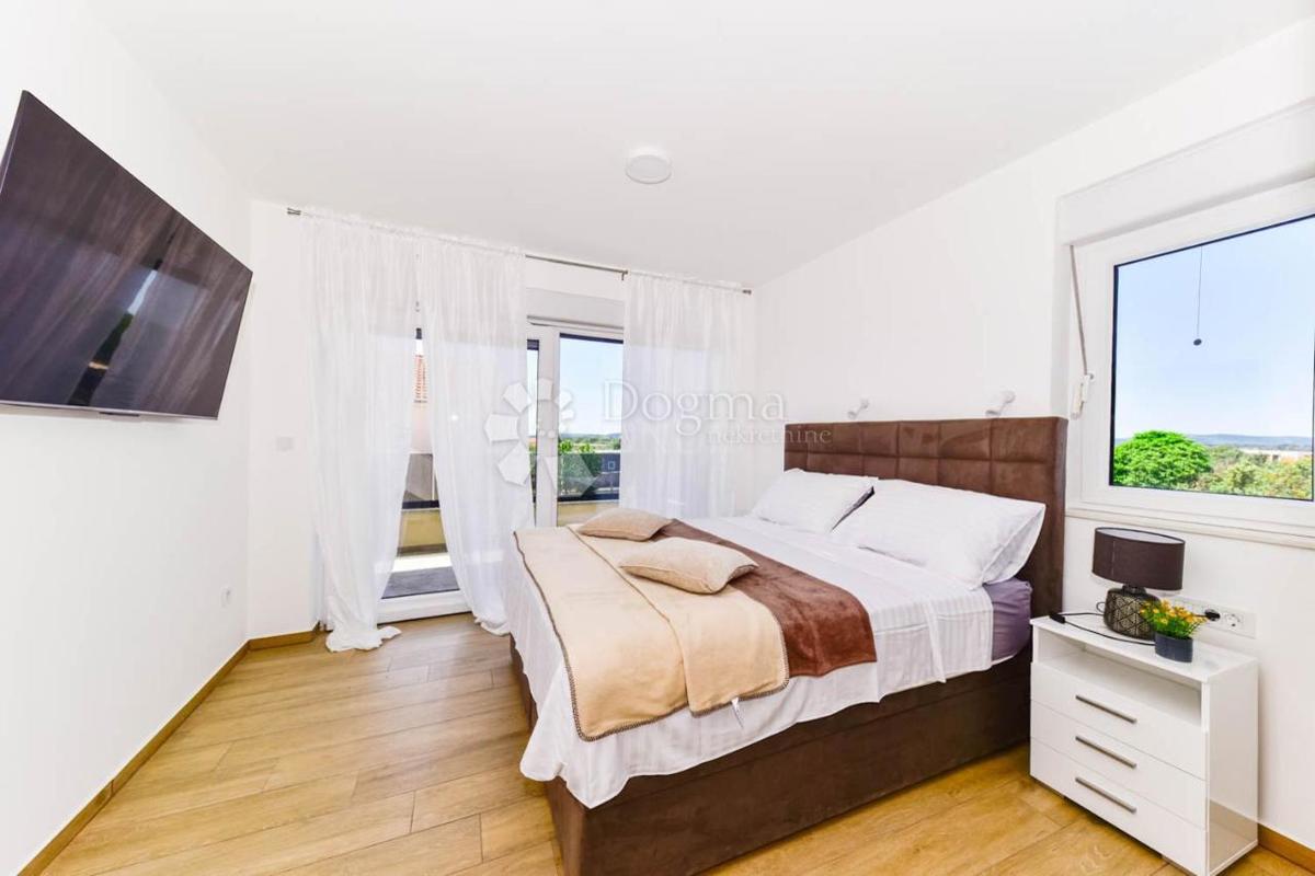 Casa Jadrija, Šibenik - Okolica, 140m2