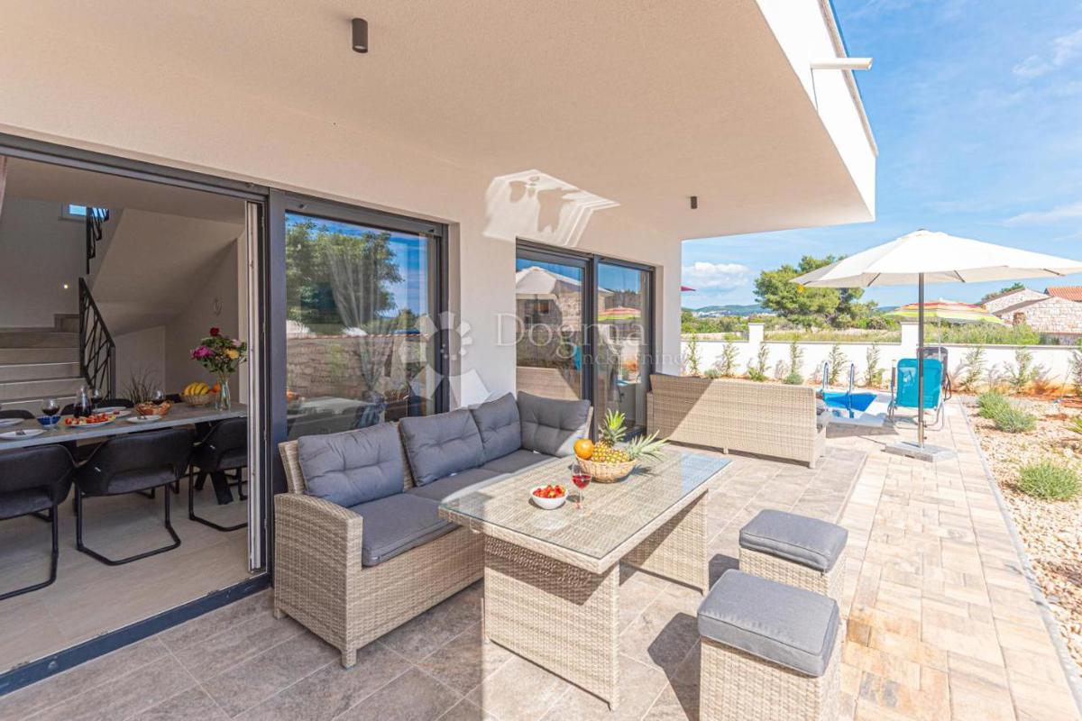 Casa Jadrija, Šibenik - Okolica, 140m2