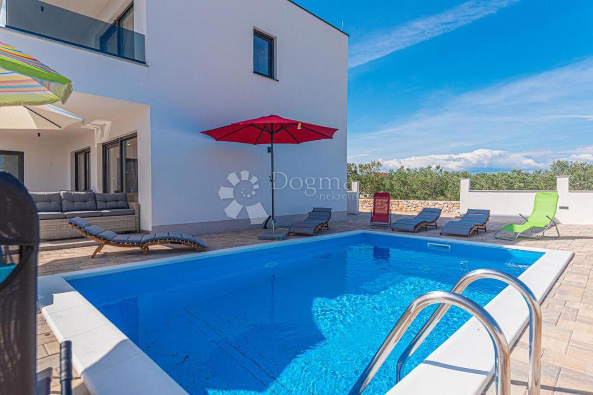 Casa Jadrija, Šibenik - Okolica, 140m2