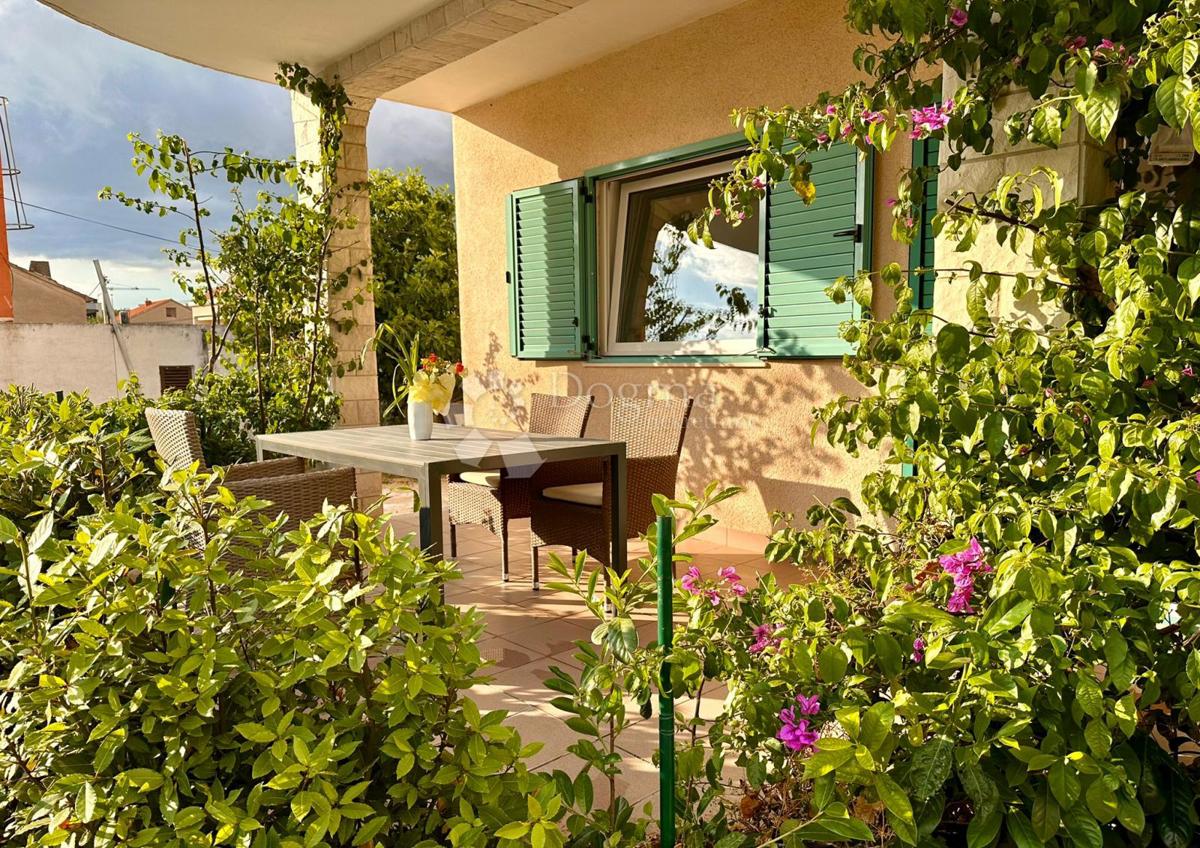 Casa Brodarica, Šibenik - Okolica, 268m2