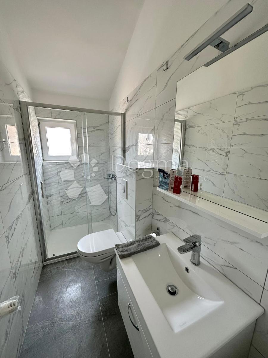 Casa Brodarica, Šibenik - Okolica, 268m2