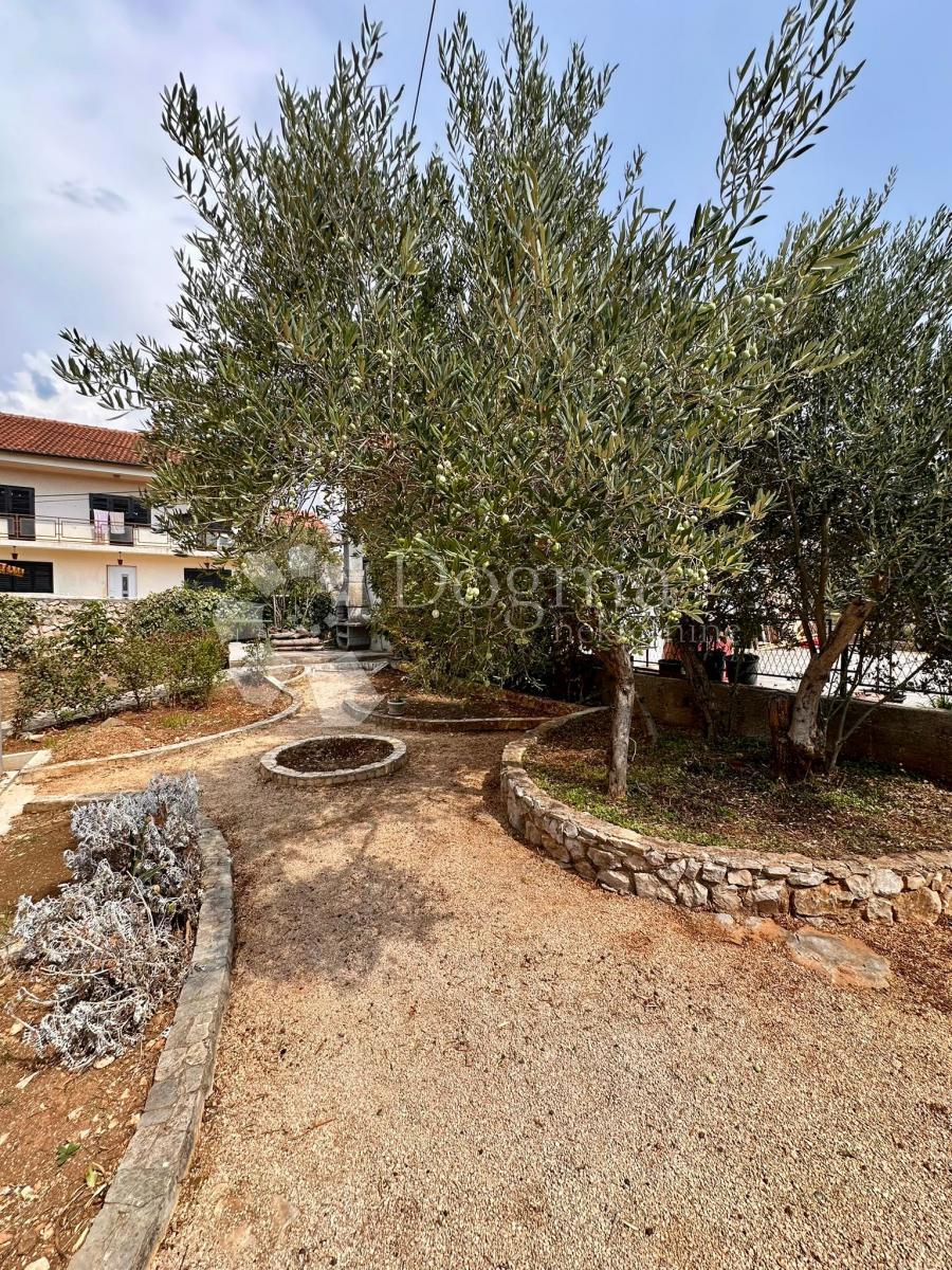 Casa Brodarica, Šibenik - Okolica, 268m2