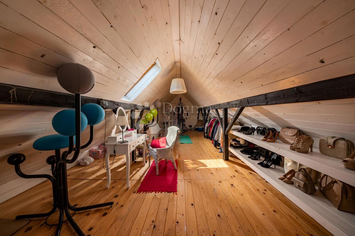 Casa Sveta Jana, Jastrebarsko - Okolica, 330m2