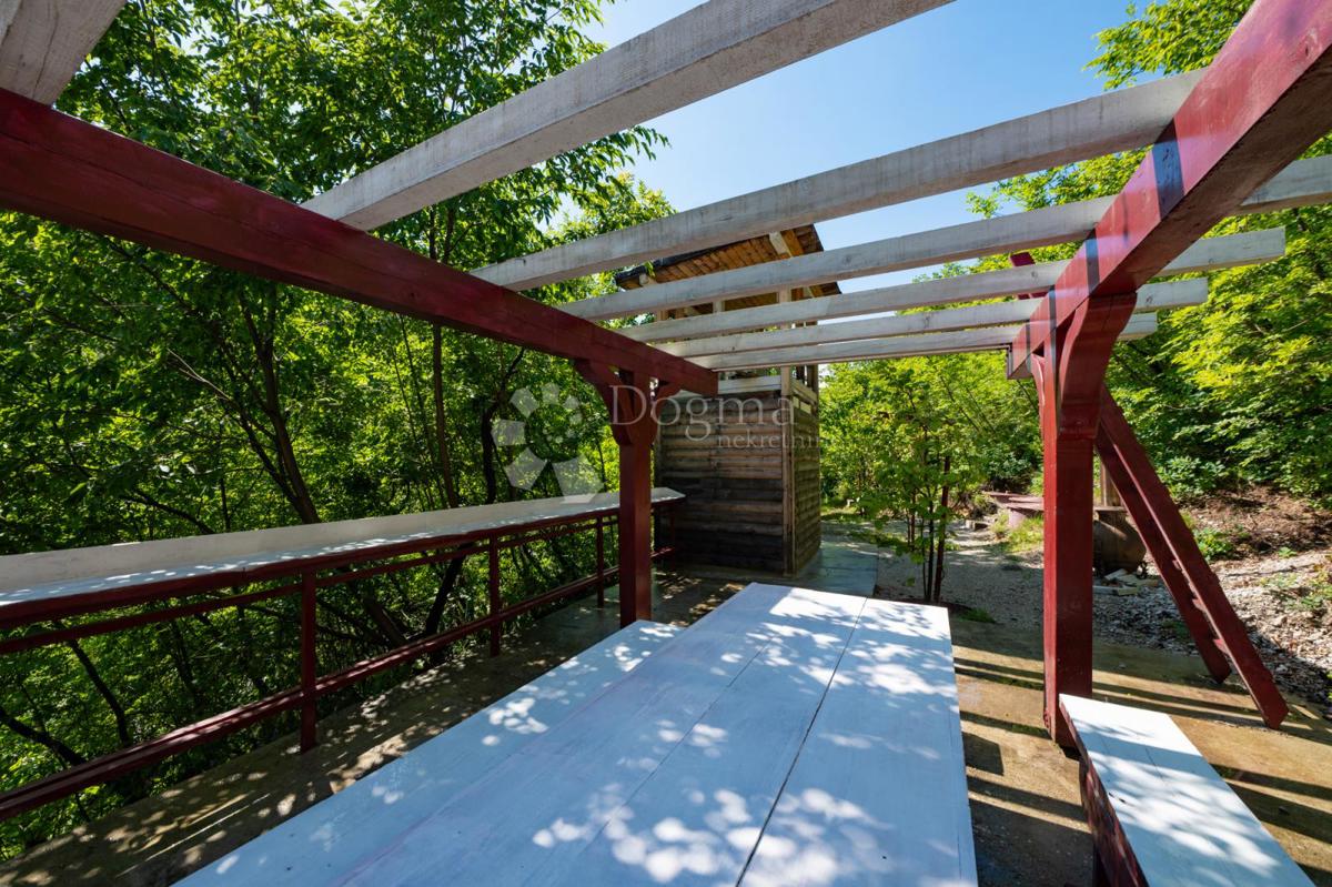 Casa Sveta Jana, Jastrebarsko - Okolica, 330m2