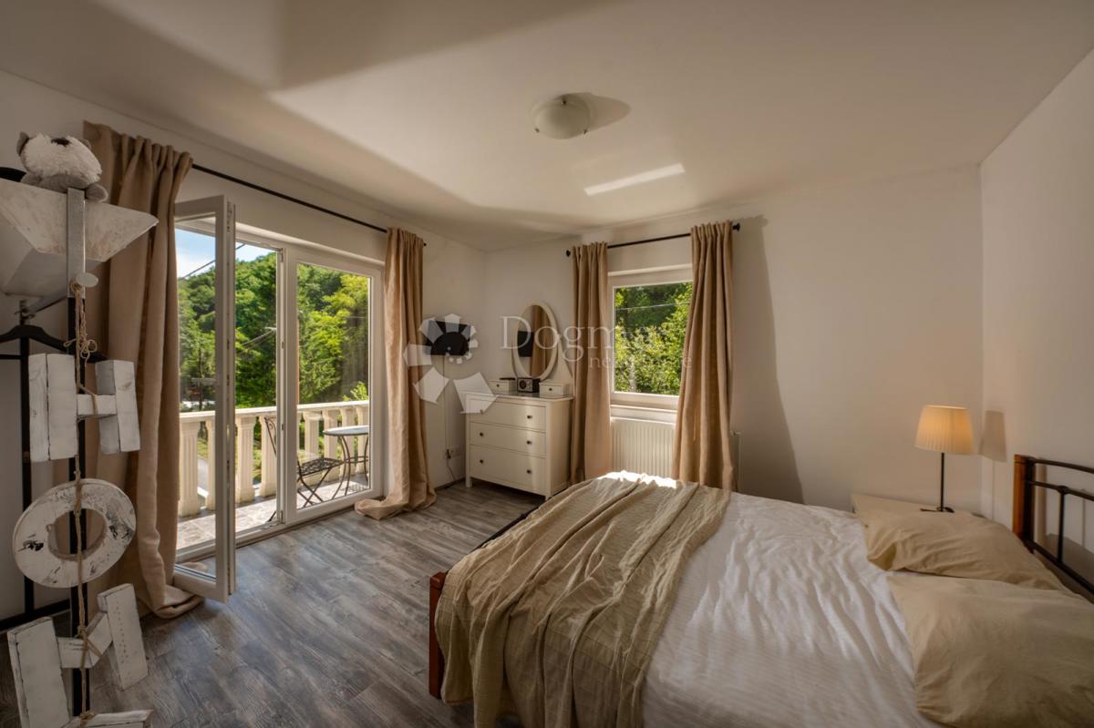 Casa Sveta Jana, Jastrebarsko - Okolica, 330m2