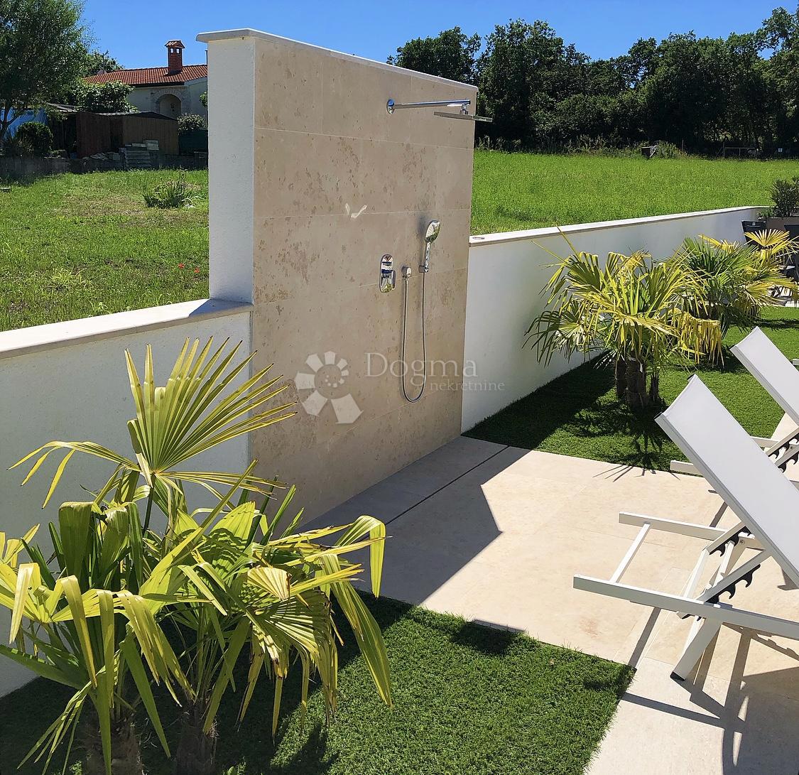 Casa Vrvari, Poreč, 547m2