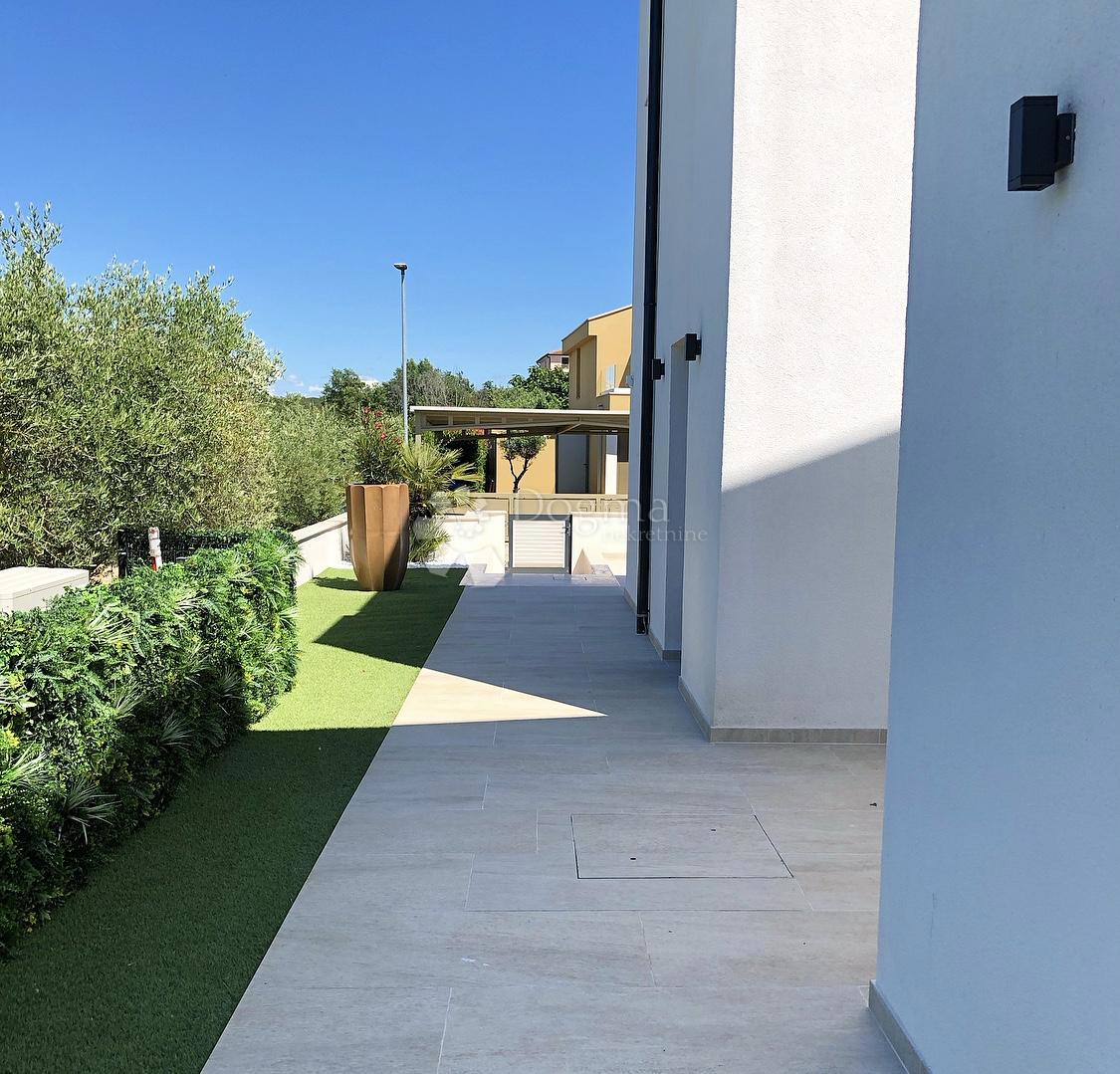 Casa Vrvari, Poreč, 547m2