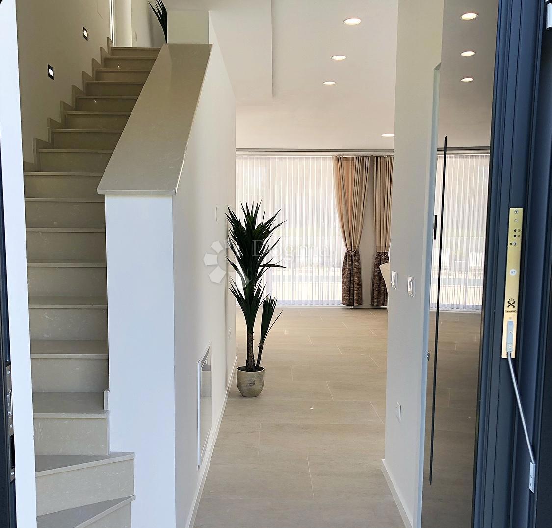 Casa Vrvari, Poreč, 547m2