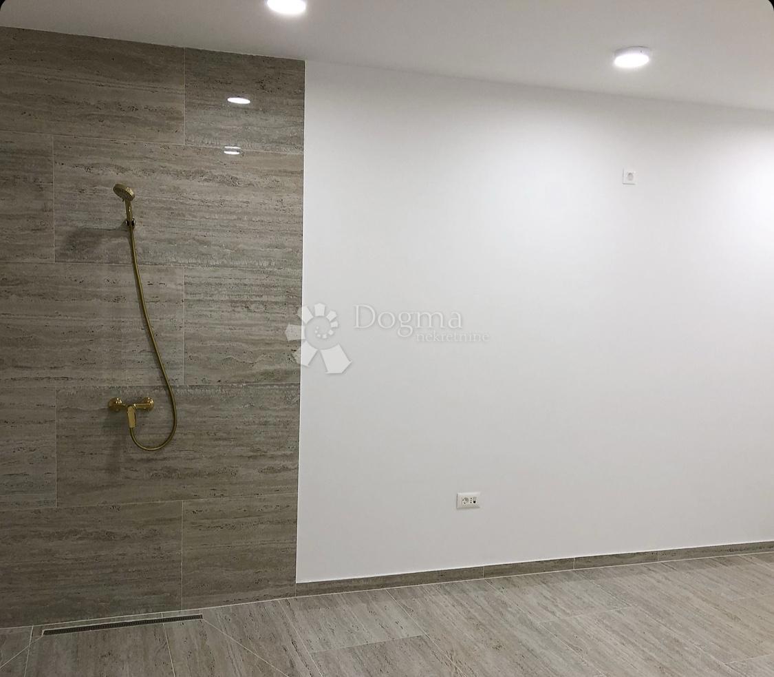 Casa Vrvari, Poreč, 547m2
