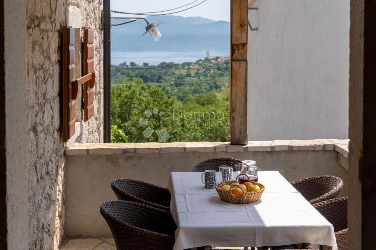 Casa Brseč, Mošćenička Draga, 120,50m2