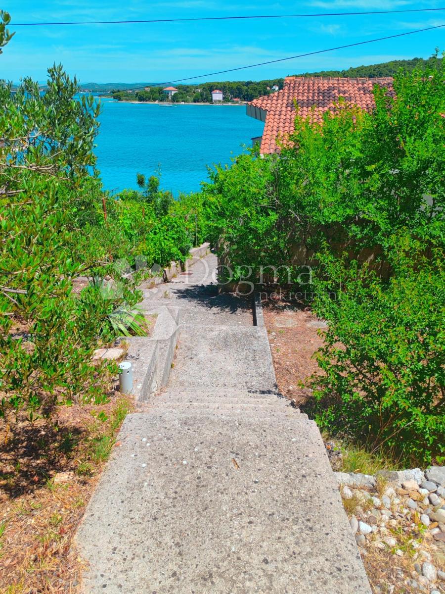 Casa Zlarin, Šibenik - Okolica, 168m2