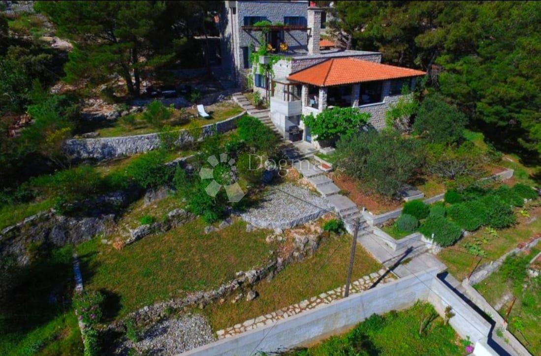 Casa Zlarin, Šibenik - Okolica, 168m2