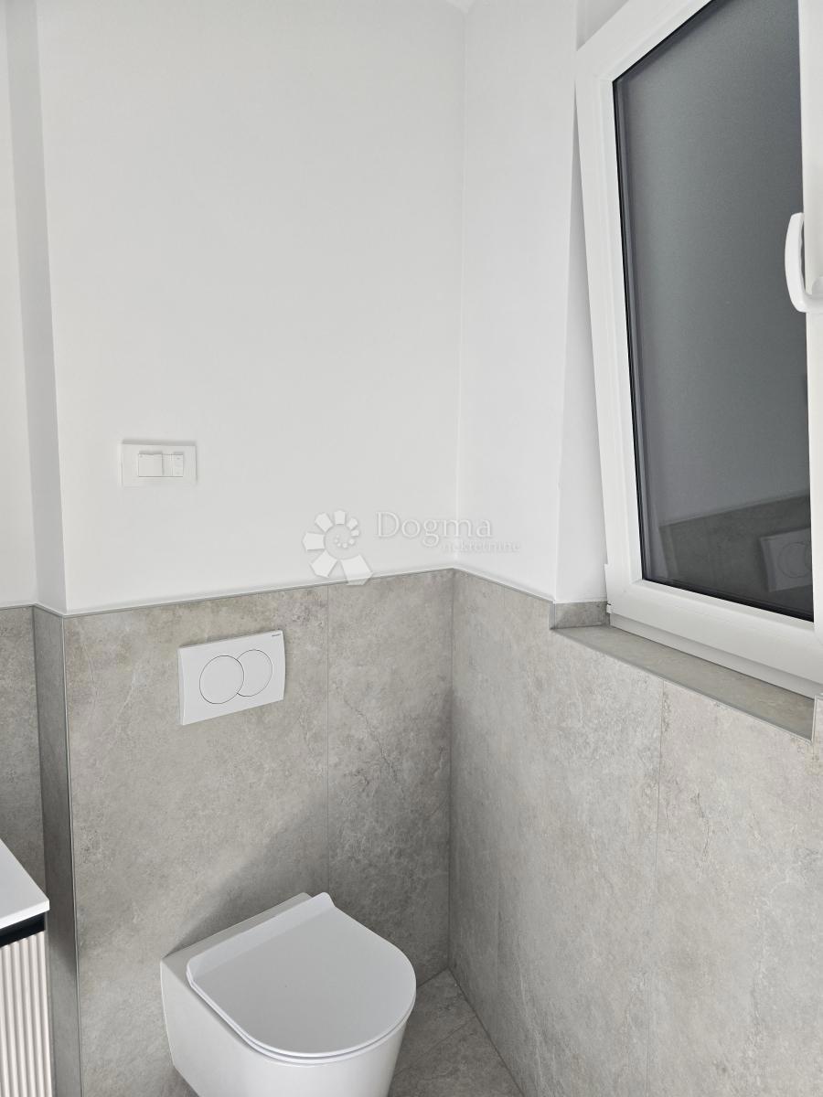 Allogio Tribunj, 75,01m2