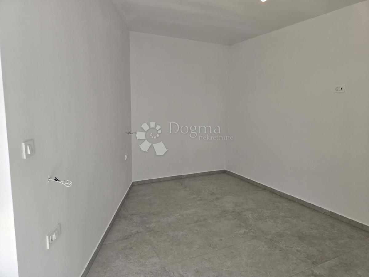 Allogio Tribunj, 75,01m2