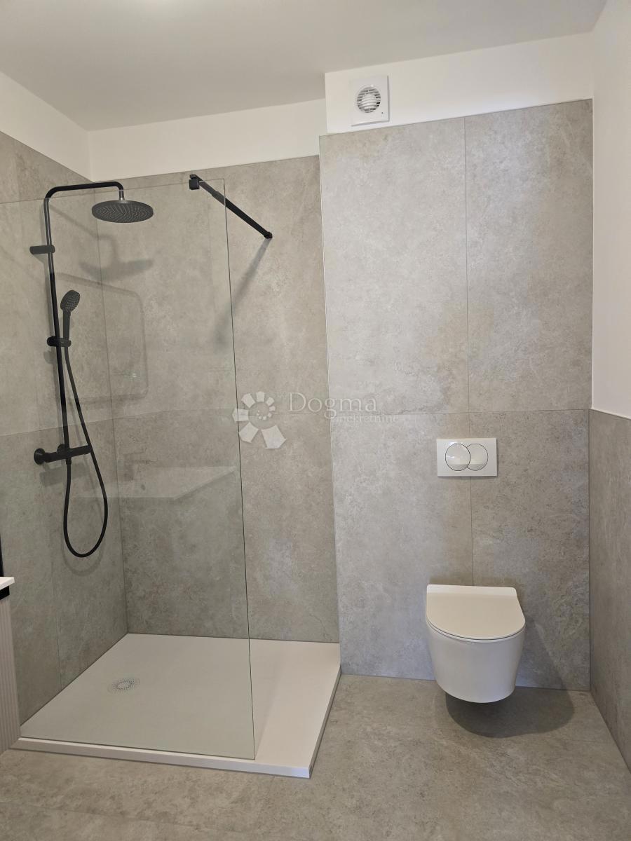 Allogio Tribunj, 75,01m2