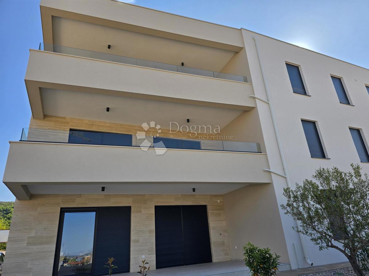 Allogio Tribunj, 75,01m2