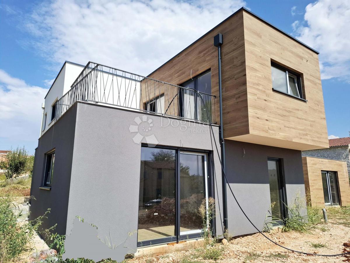 Casa Kaštelir, Kaštelir-Labinci, 114m2