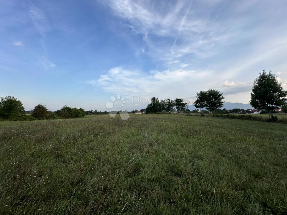 Terreno Popovača Pazariška, Gospić - Okolica, 7.624m2