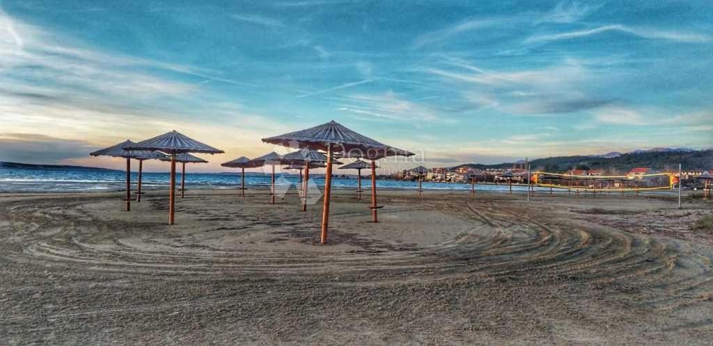 Casa Ljubač, Ražanac, 350,36m2