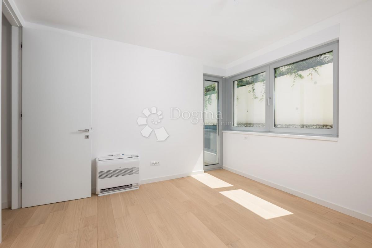 Allogio Opatija - Centar, Opatija, 108,97m2