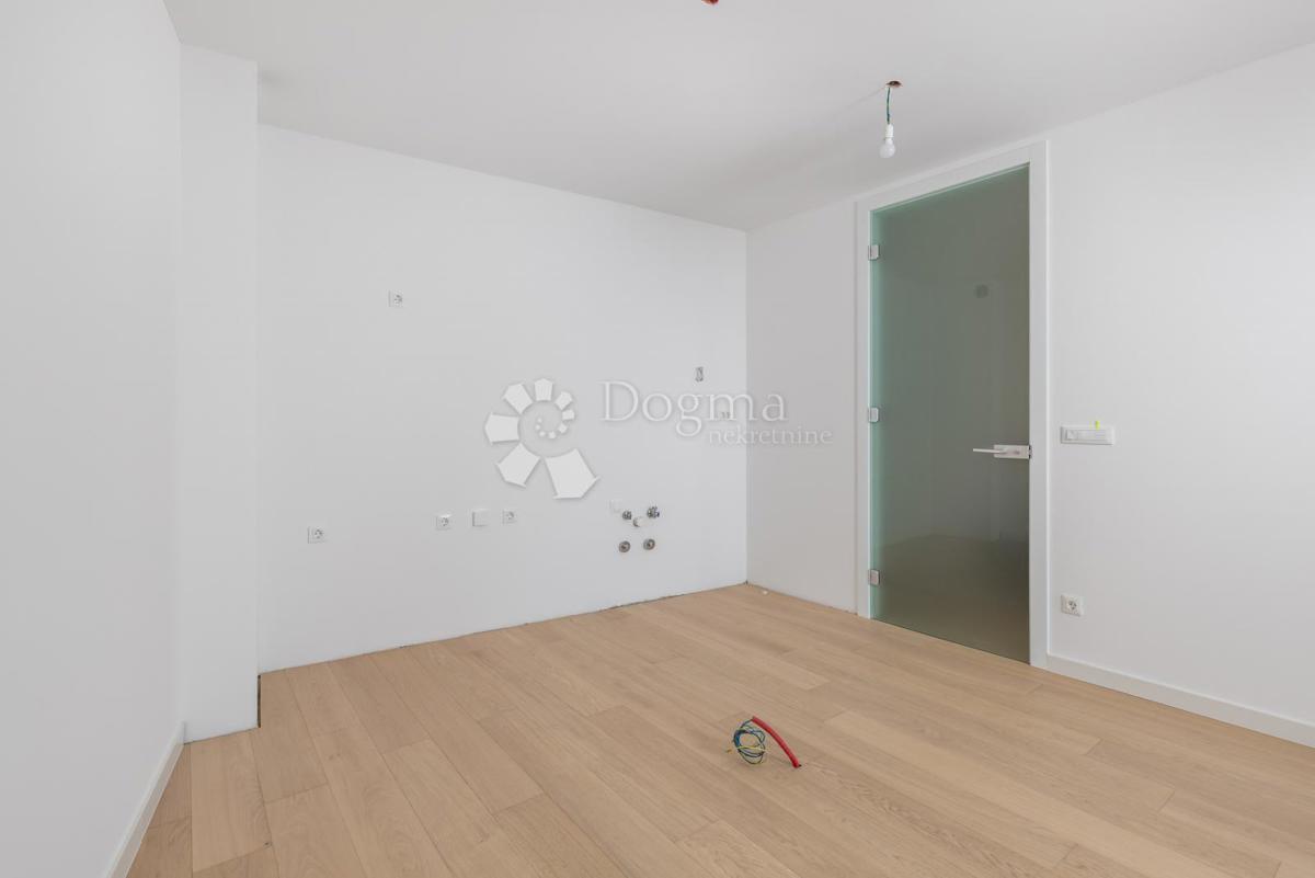 Allogio Opatija - Centar, Opatija, 96,56m2