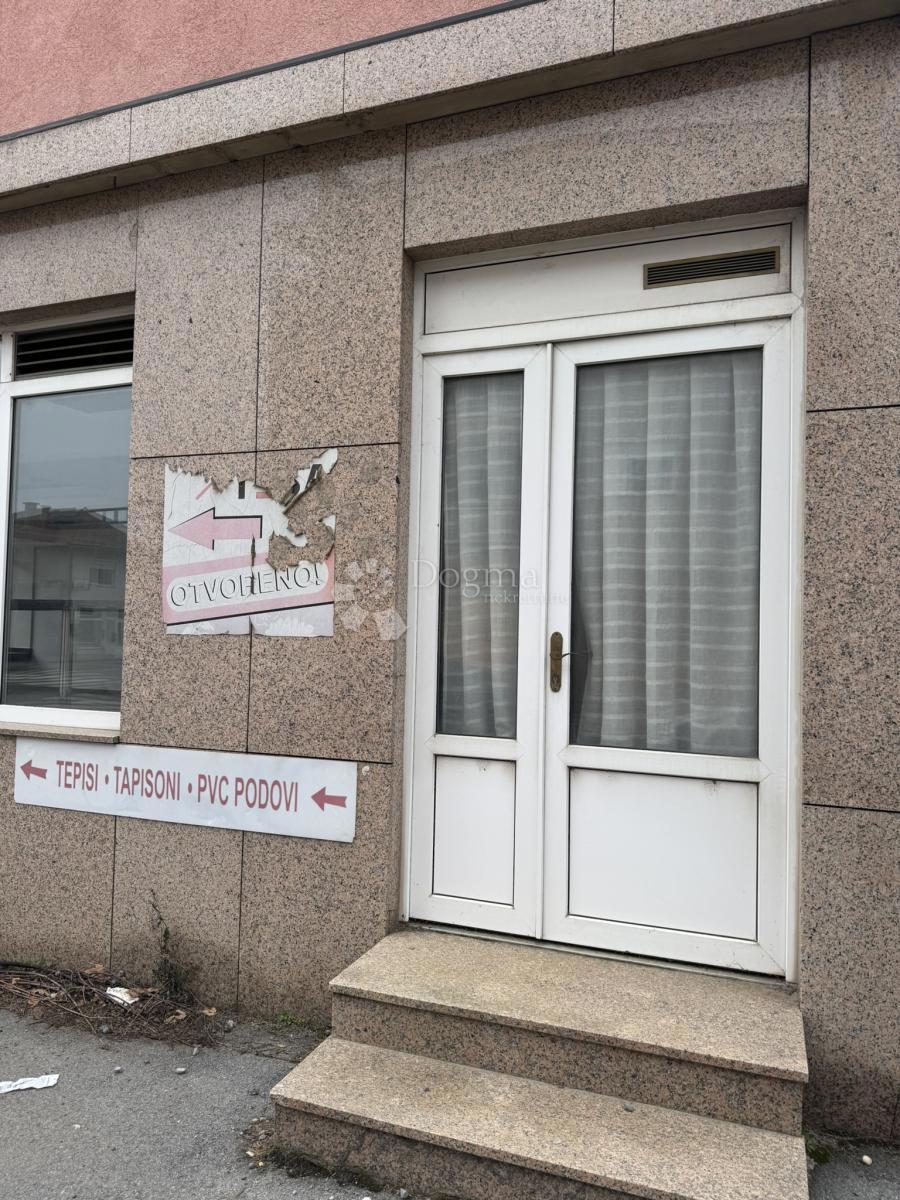 Locale commerciale Centar, Bjelovar, 354,42m2