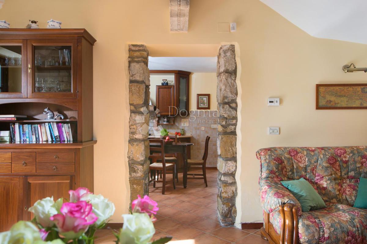 Casa Momjan, Buje, Momjan, Buje, Istarska županija, 130,80m2