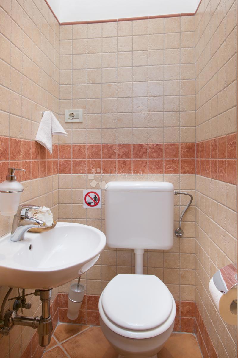 Casa Momjan, Buje, Momjan, Buje, Istarska županija, 130,80m2