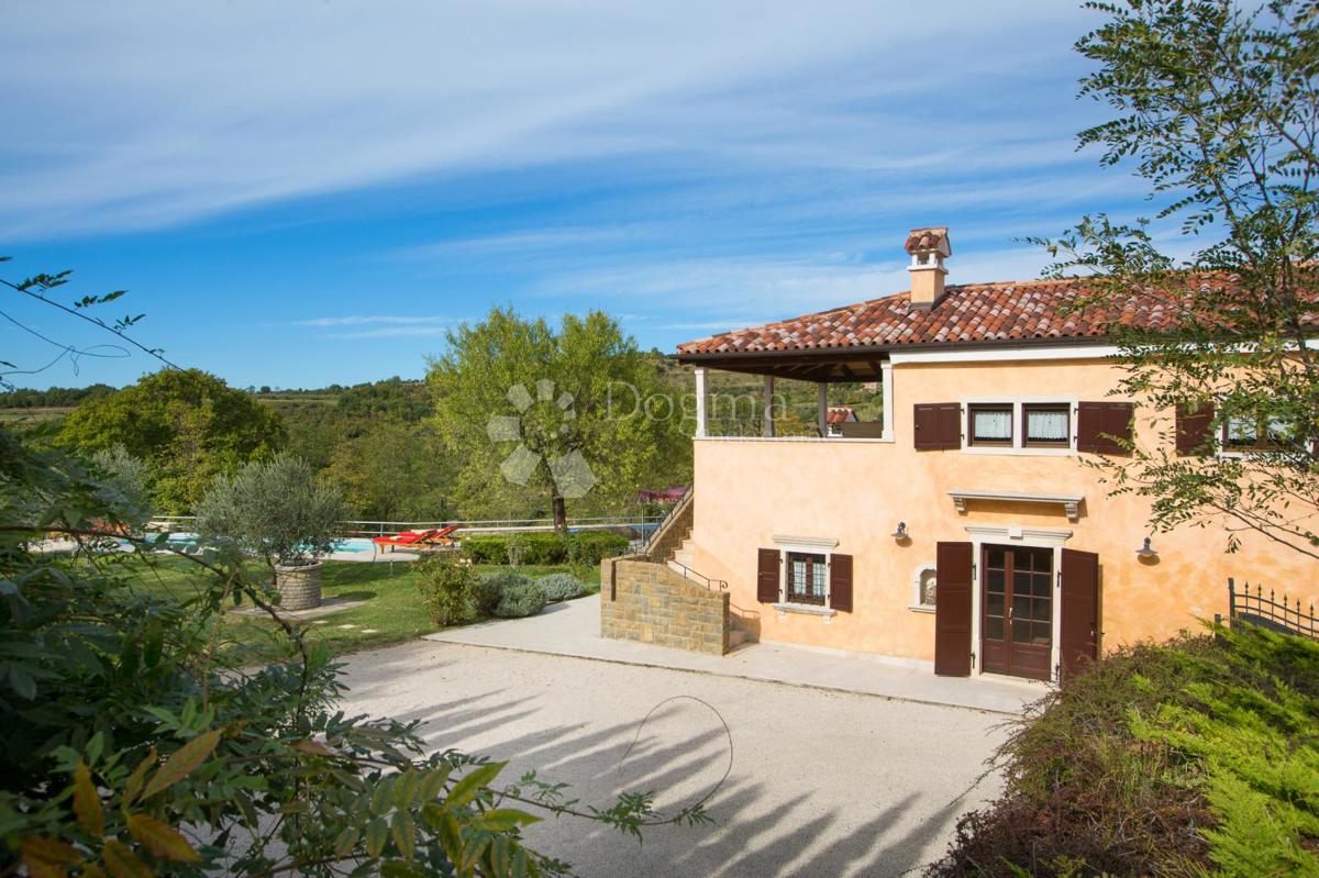 Casa Momjan, Buje, Momjan, Buje, Istarska županija, 130,80m2