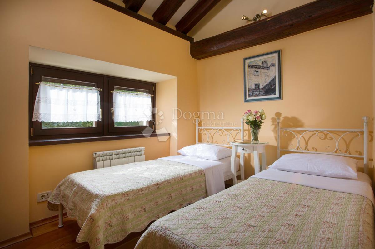 Casa Momjan, Buje, Momjan, Buje, Istarska županija, 130,80m2