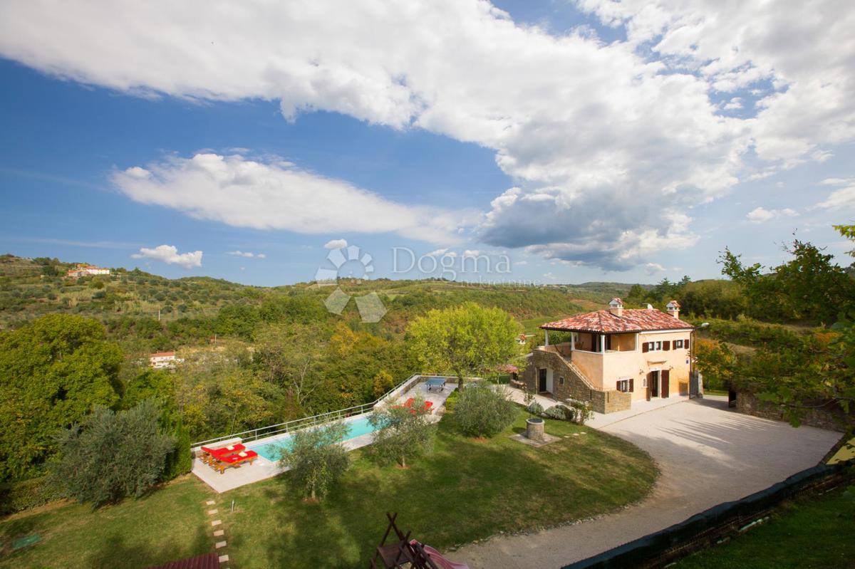 Casa Momjan, Buje, Momjan, Buje, Istarska županija, 130,80m2