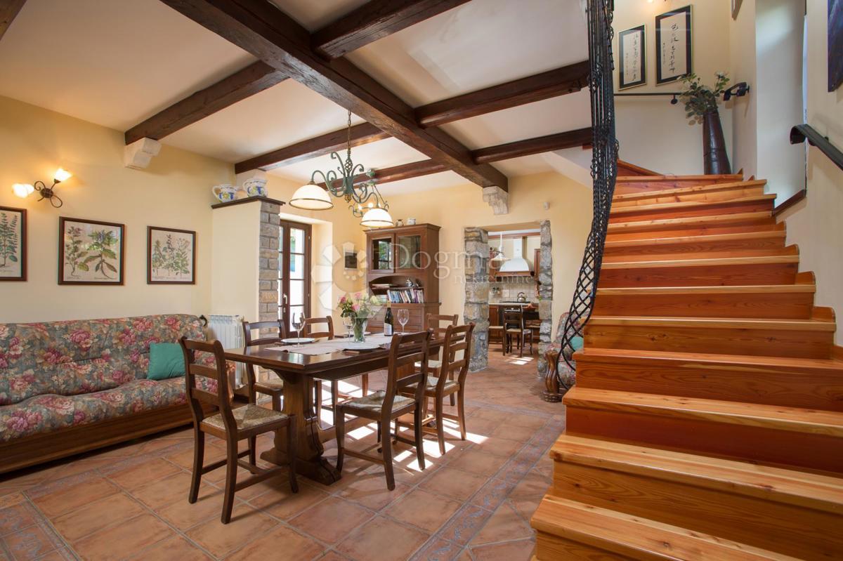 Casa Momjan, Buje, Momjan, Buje, Istarska županija, 130,80m2