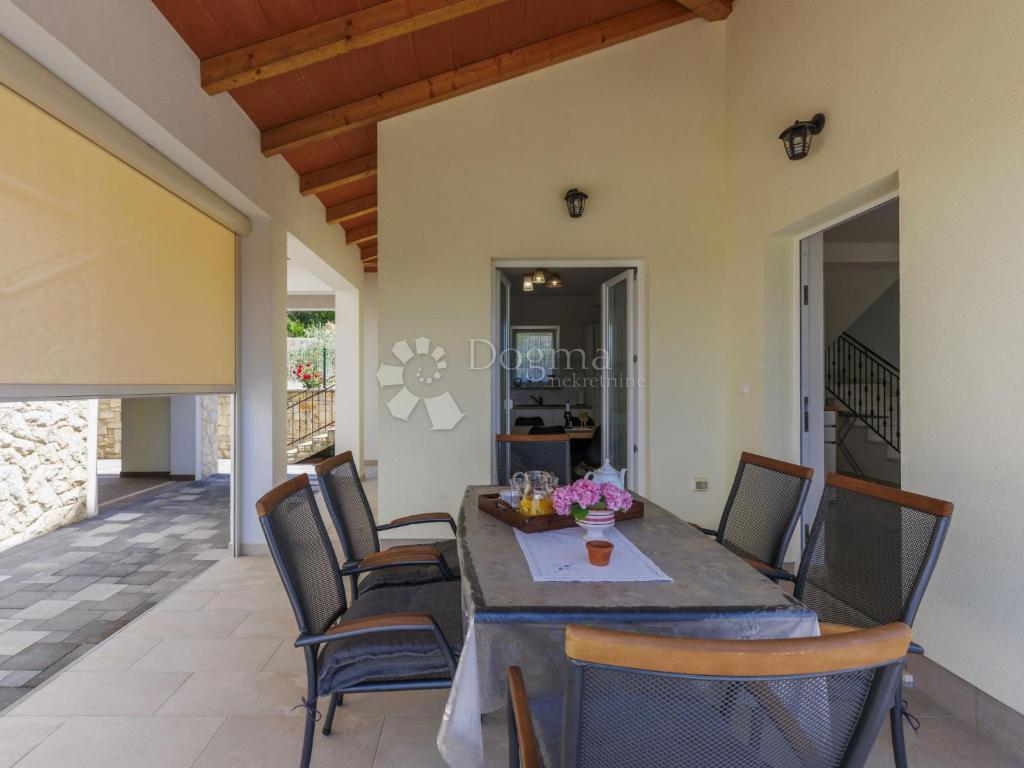 Casa Labin, 385m2