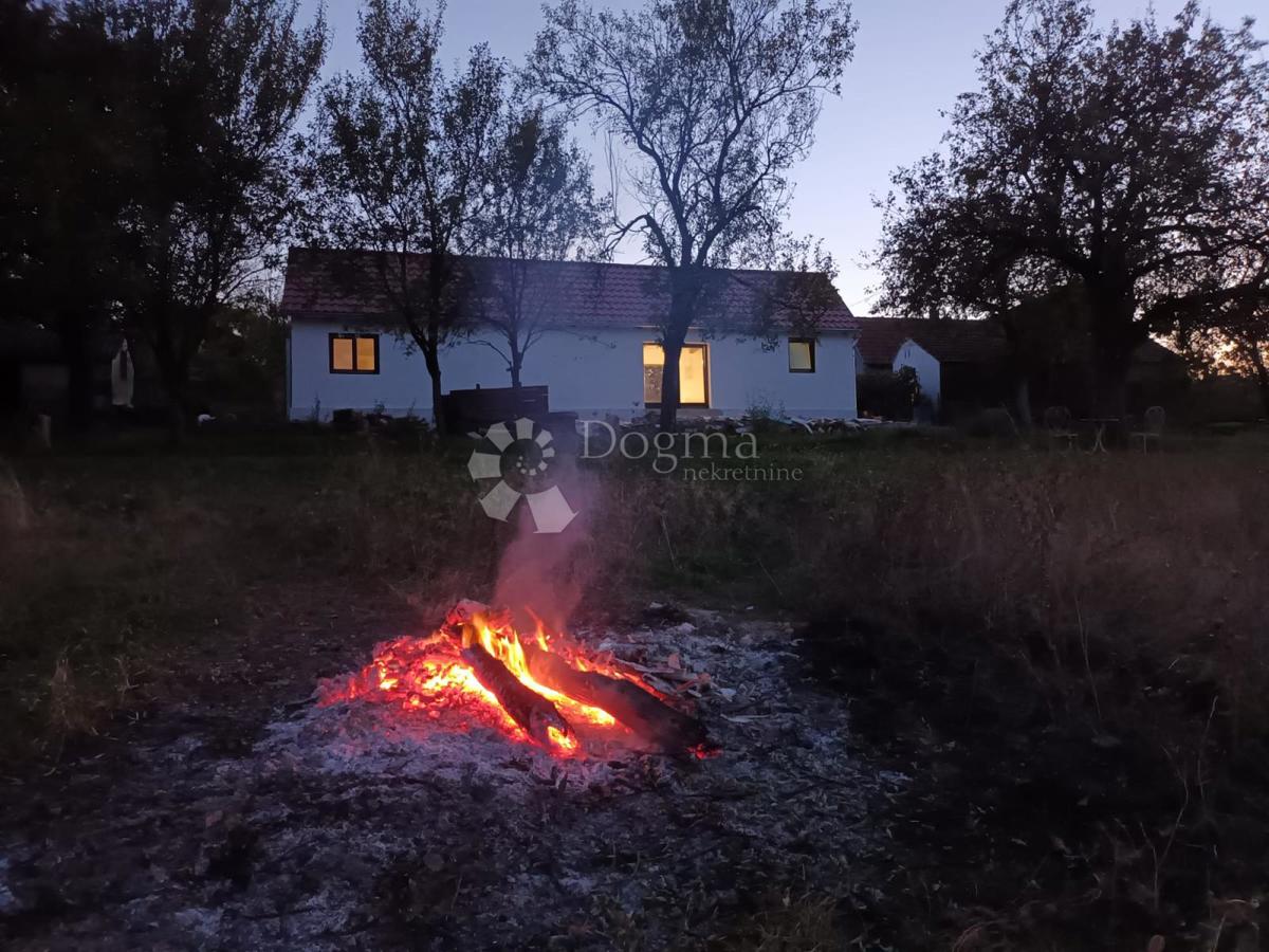 Casa Londžica, Našice, 199m2