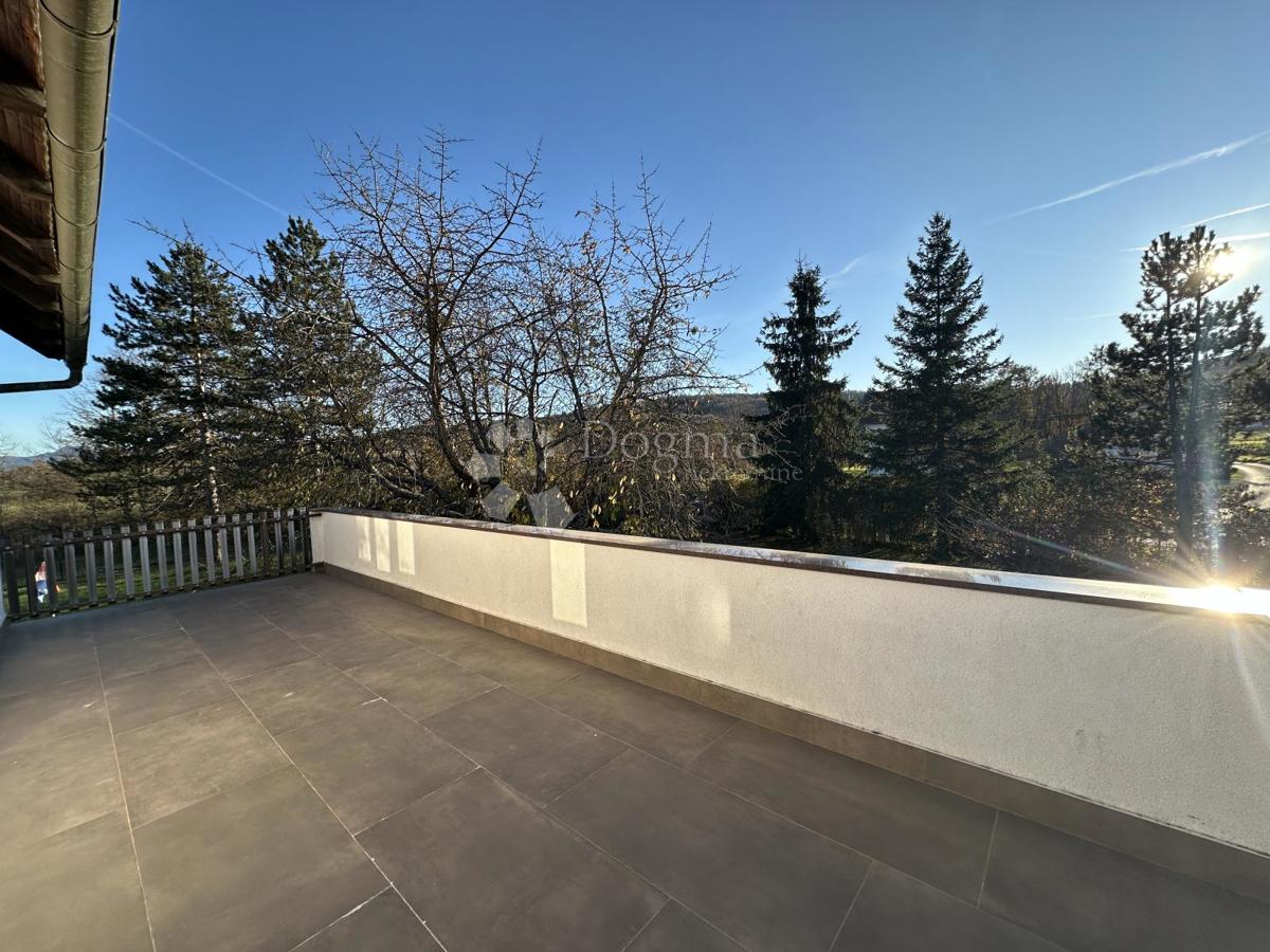 Casa Ličko Cerje, Lovinac, 250m2