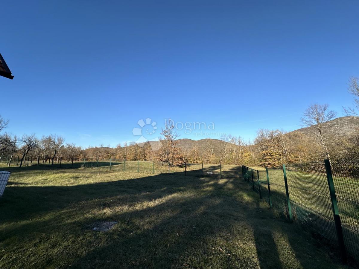 Casa Ličko Cerje, Lovinac, 250m2