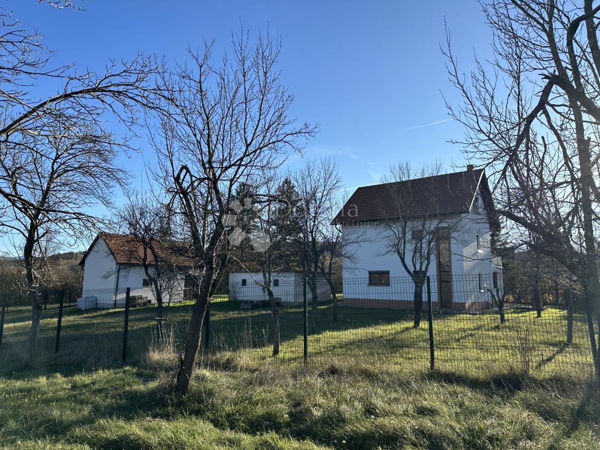 Casa Ličko Cerje, Lovinac, 250m2