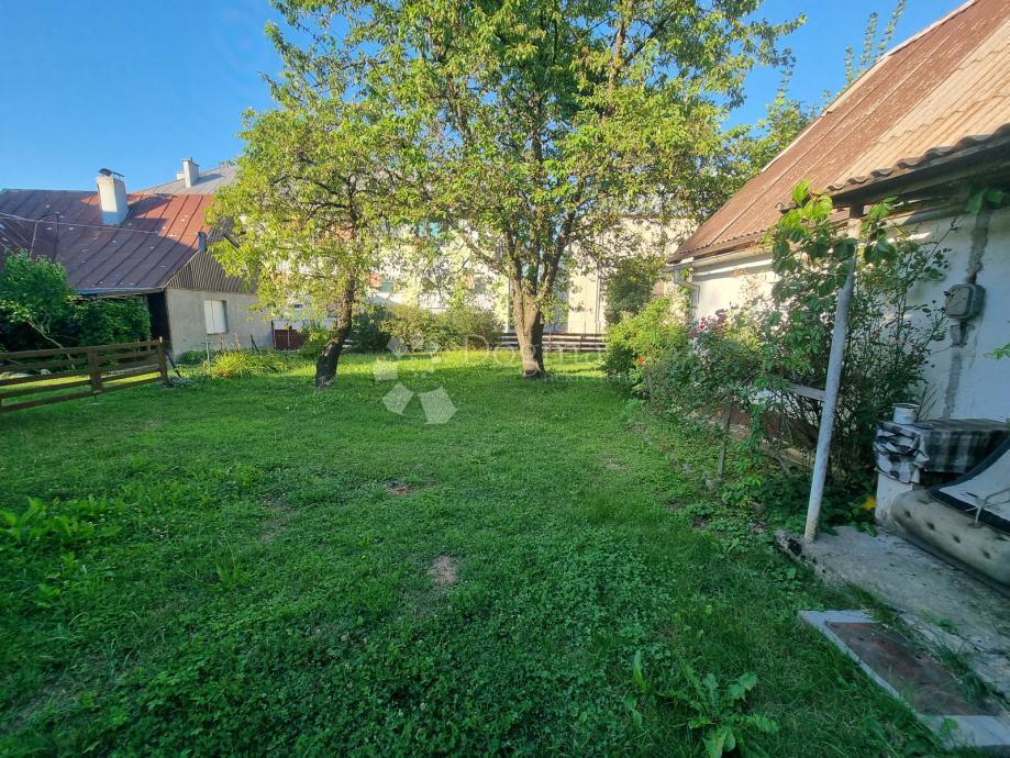 Terreno Centar, Gospić, 1.335m2