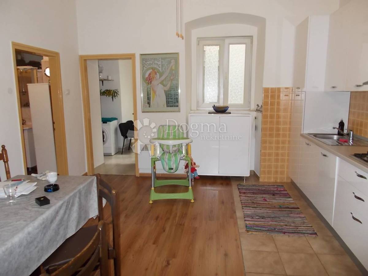 Allogio Centar, Rijeka, 78m2