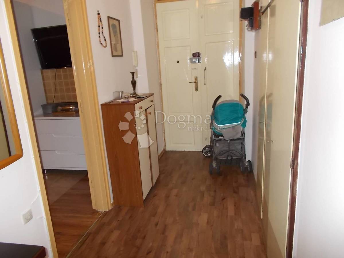 Allogio Centar, Rijeka, 78m2