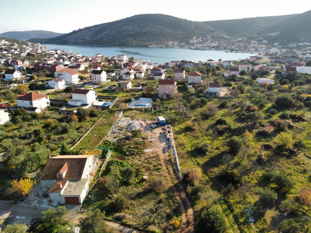 Terreno Vinišće, Marina, 1.888m2