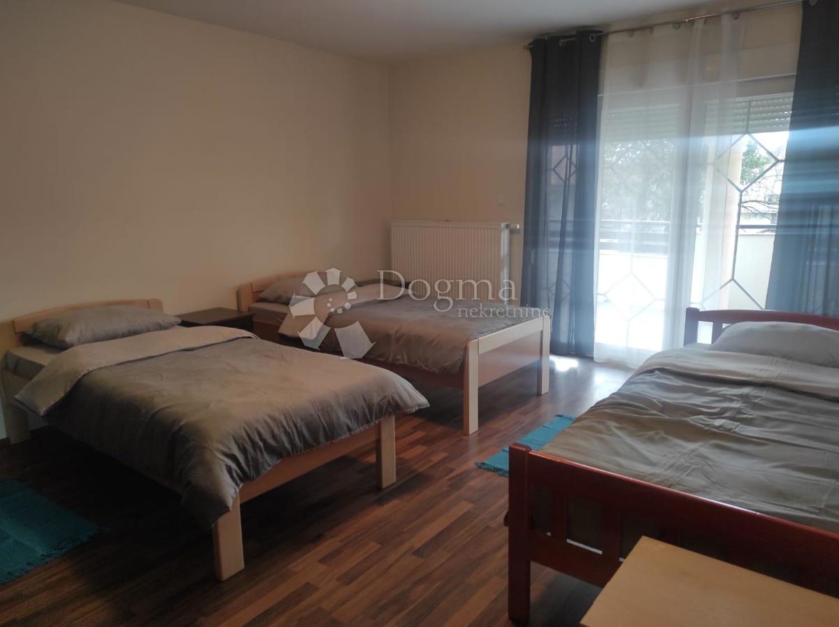 Casa Sopnica, Sesvete, 220m2