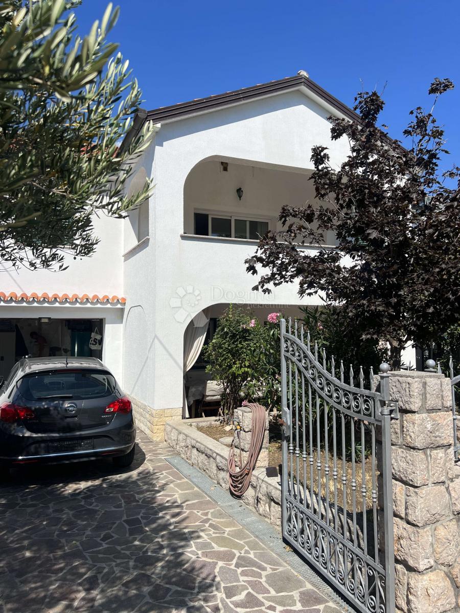 IN ESCLUSIVA! CASA A 120 M DAL MARE - CESARICA