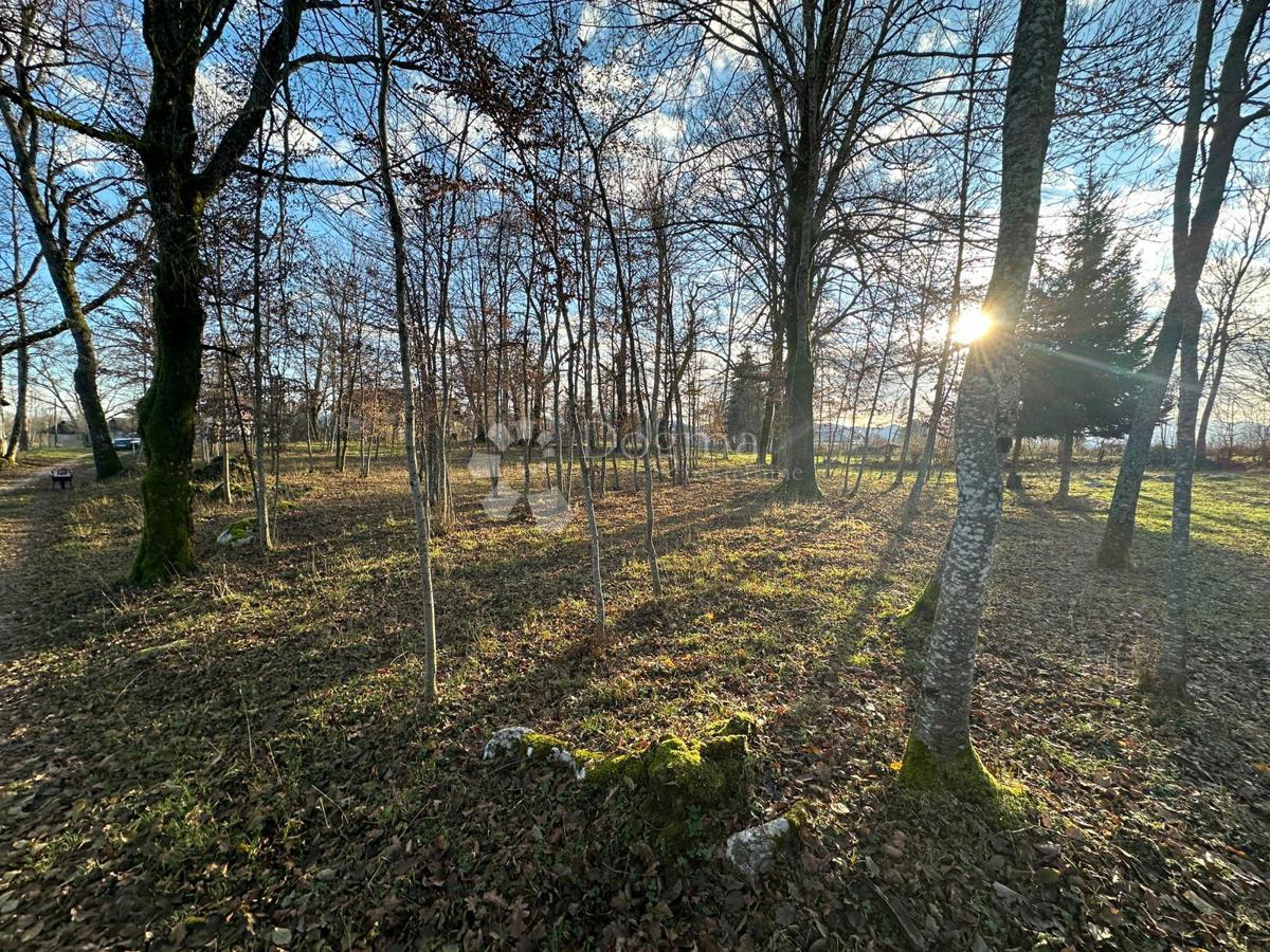 Terreno edificabile Lipe, Gospić, 1.198m2