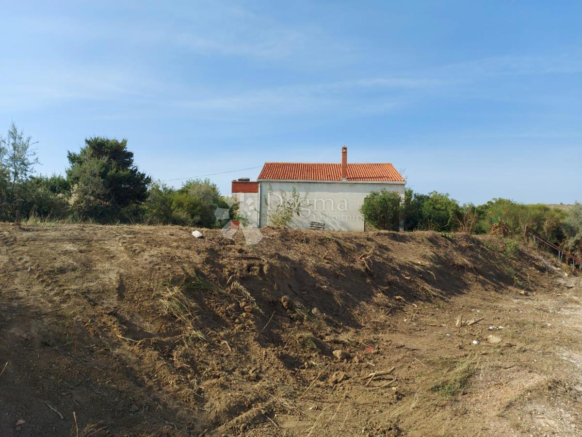 Terreno edificabile Ljubač, Ražanac, 475m2