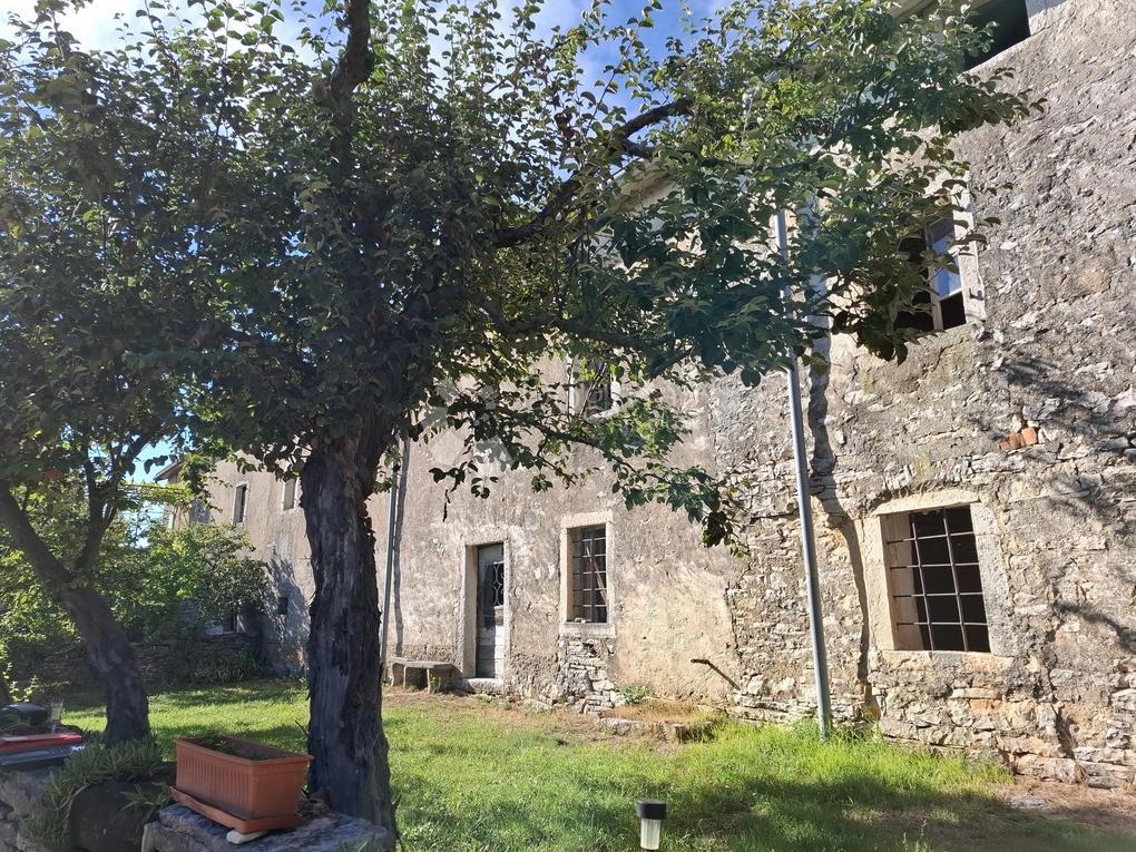 Casa Oprtalj, 500m2