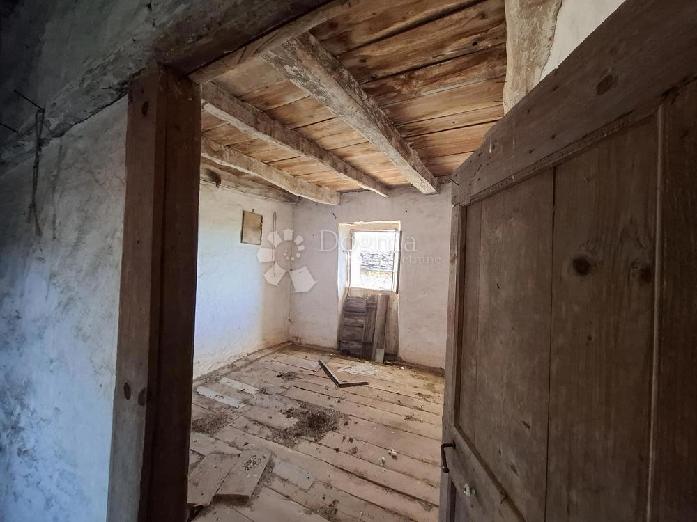 Casa Oprtalj, 500m2