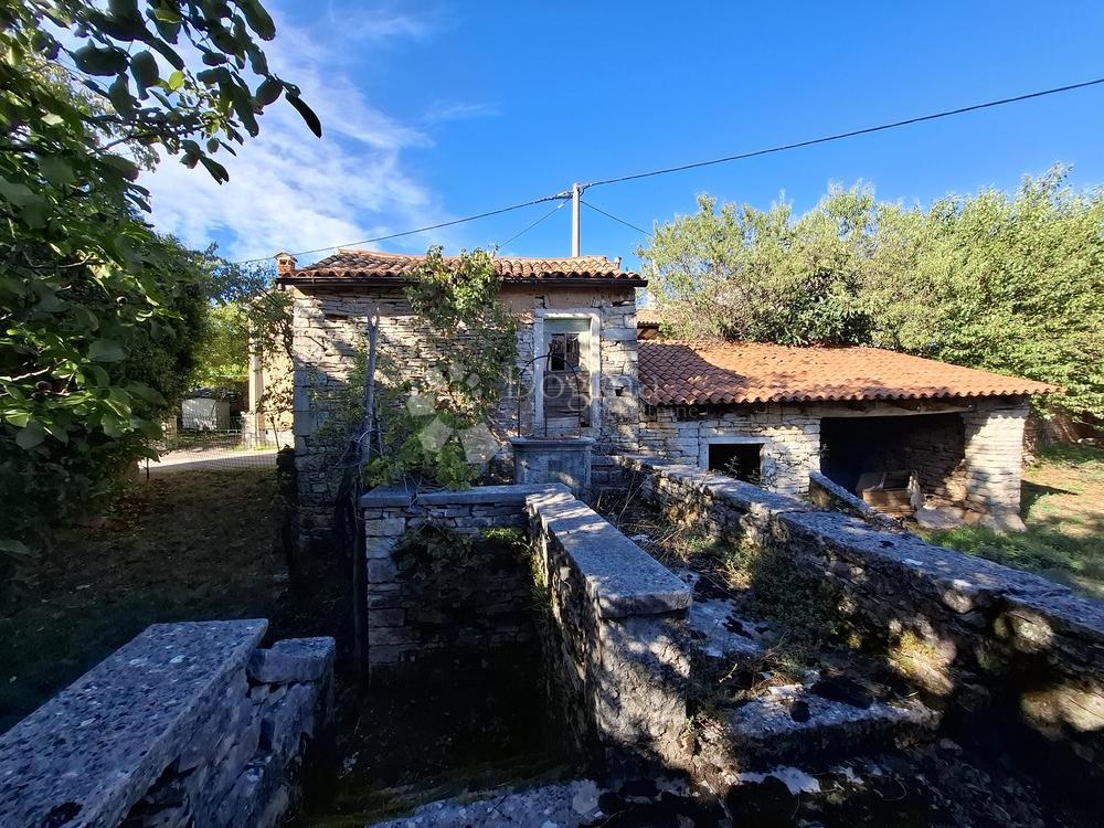 Casa Oprtalj, 500m2