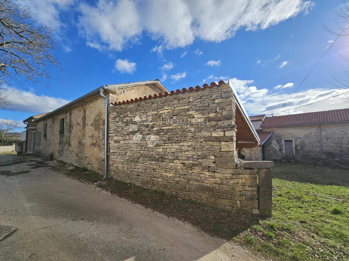 Casa Oprtalj, 500m2